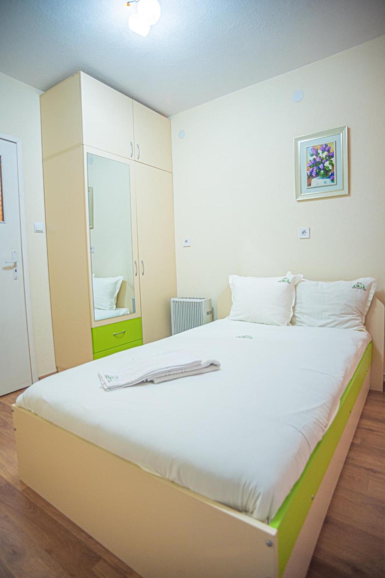 Къща За Гости Хаджиевата Къща Smolyan Ngoại thất bức ảnh